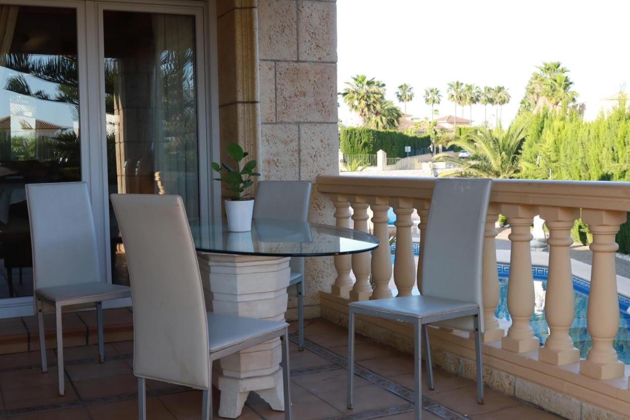 Villa Tres Palmeras En Alfaz Del Pi , Albir, Benidorm ラルファス・デル・ピ エクステリア 写真