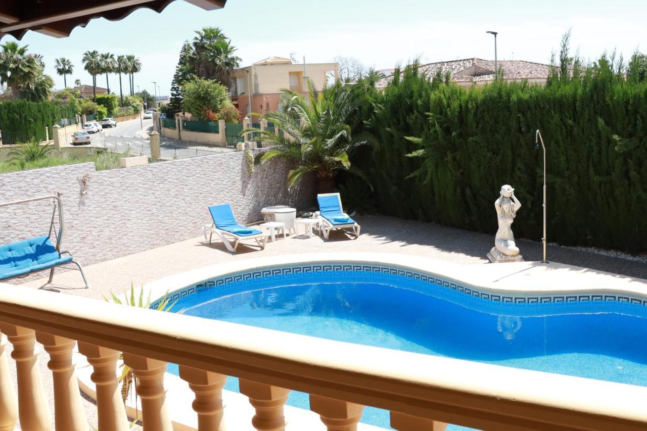 Villa Tres Palmeras En Alfaz Del Pi , Albir, Benidorm ラルファス・デル・ピ エクステリア 写真