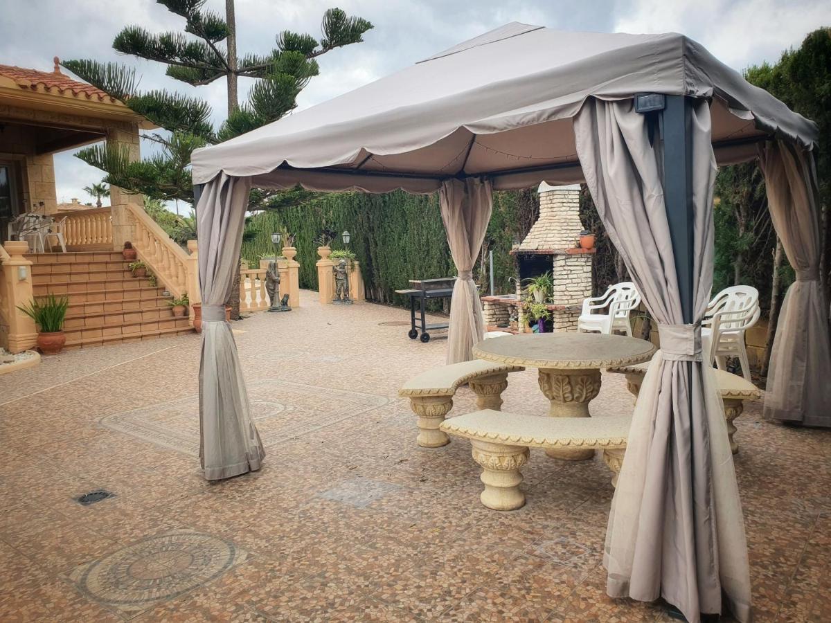 Villa Tres Palmeras En Alfaz Del Pi , Albir, Benidorm ラルファス・デル・ピ エクステリア 写真